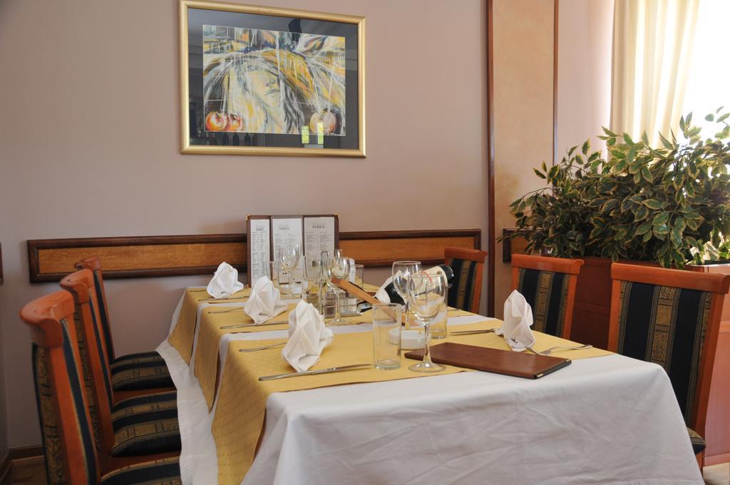 Hotel Terex Naselje Starosjedilaca Екстериор снимка