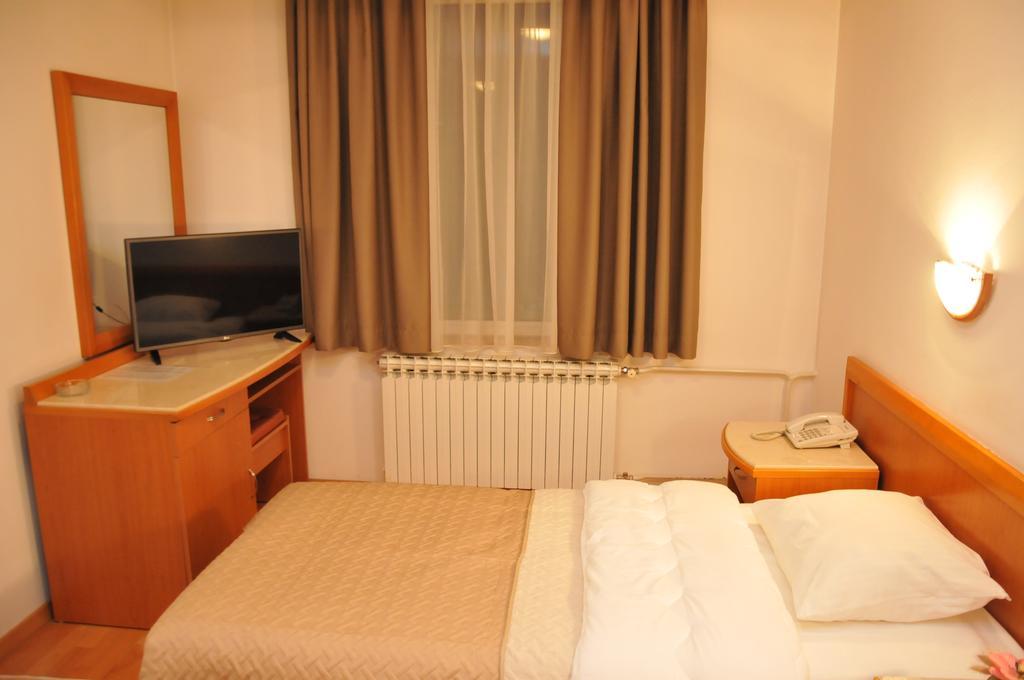 Hotel Terex Naselje Starosjedilaca Екстериор снимка