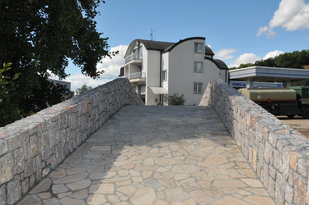 Hotel Terex Naselje Starosjedilaca Екстериор снимка