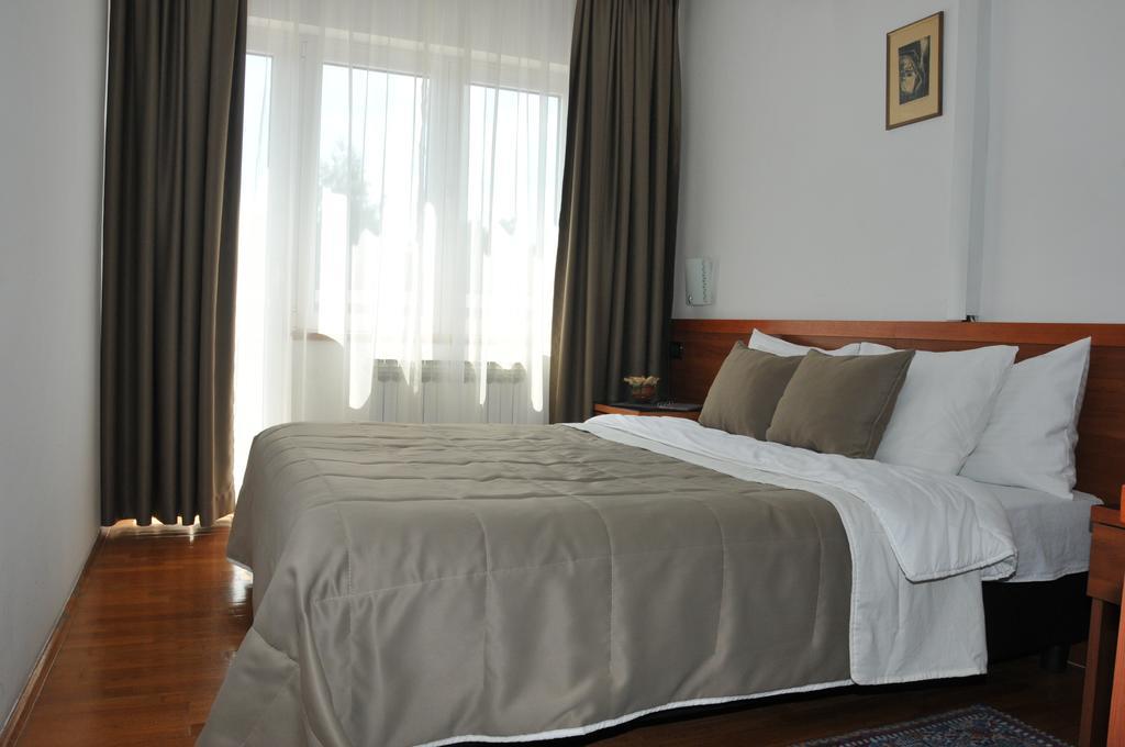 Hotel Terex Naselje Starosjedilaca Екстериор снимка